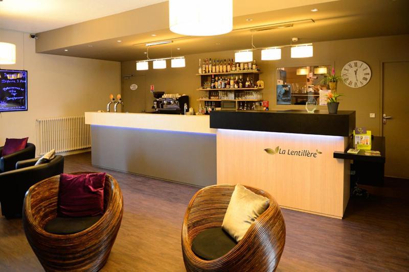 Logis La Lentillere - Restaurant Cote Parc Lalacelle Room photo